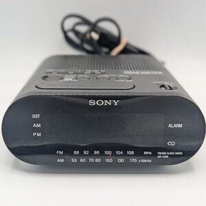 Vintage Sony Dream Machine FM/AM Alarm Clock Radio Model ICF-C218 Working!